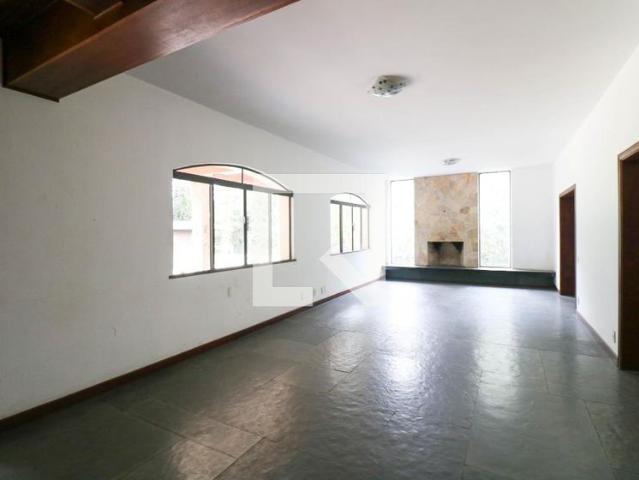 Casa aluguel em Região Imediata de São Paulo, Região Metropolitana de São Paulo