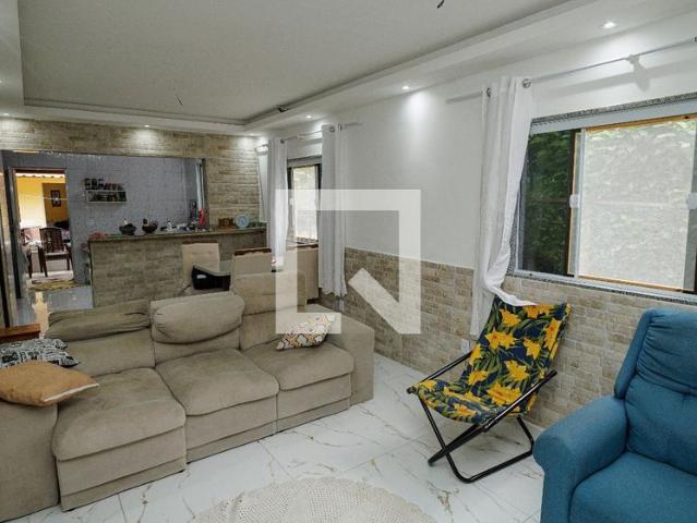 Casa aluguel em Região Geográfica Imediata do Rio de Janeiro, Região Metropolitana do Rio de Janeiro