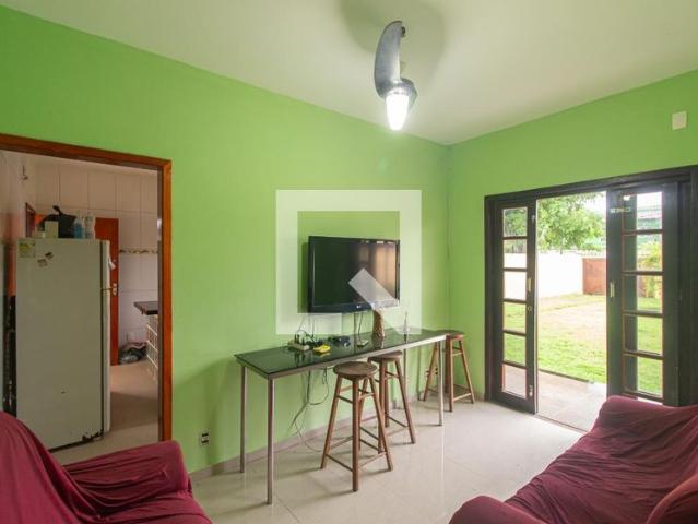 Casa aluguel em Região Geográfica Imediata do Rio de Janeiro, Região Metropolitana do Rio de Janeiro