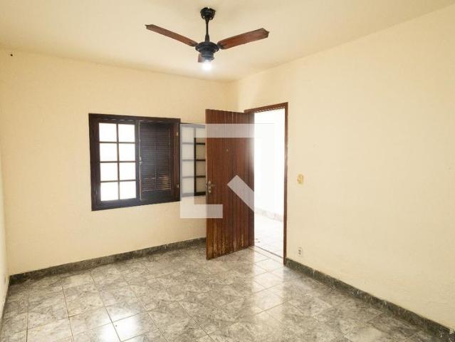 Casa aluguel em Região Geográfica Imediata do Rio de Janeiro, Região Metropolitana do Rio de Janeiro