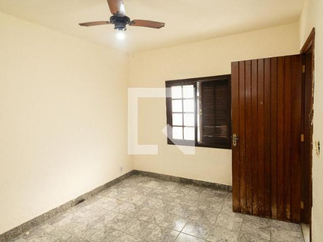 Casa aluguel em Região Geográfica Imediata do Rio de Janeiro, Região Metropolitana do Rio de Janeiro