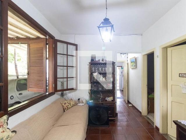 Casa aluguel em Região Geográfica Imediata do Rio de Janeiro, Região Metropolitana do Rio de Janeiro