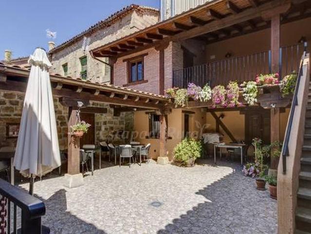 Casa en alquiler en Vilviestre Del Pinar, Castilla y León