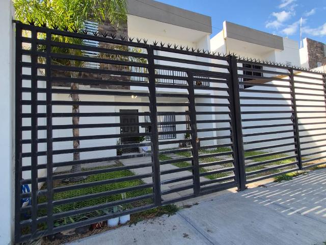 Casa en venta en Villas De San Vicente De Los Reyes, San Francisco del Rincón