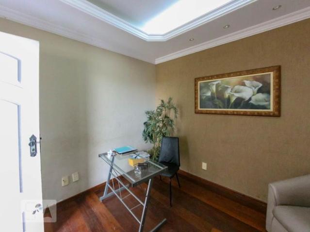 Casa aluguel em Região Geográfica Imediata de Belo Horizonte, Região Metropolitana de Belo Horizonte