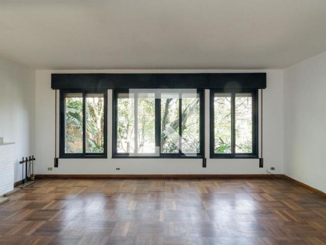 Casa aluguel em Região Imediata de São Paulo, Região Metropolitana de São Paulo