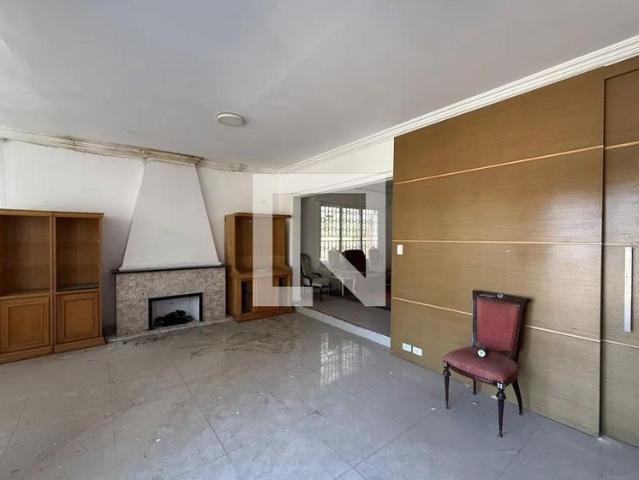 Casa aluguel em Região Imediata de São Paulo, Região Metropolitana de São Paulo