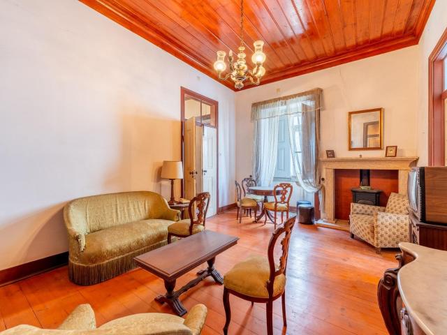 Apartamento venda em Batalha, Leiria
