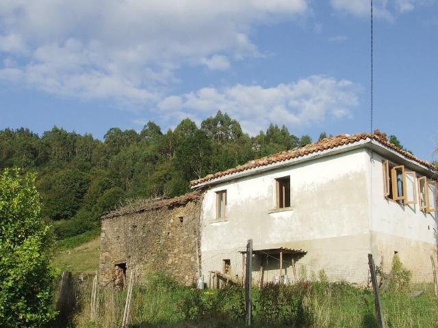 Casa en venta en Luarca, Trueḷḷes