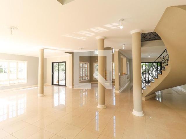 Casa aluguel em Região Imediata de São Paulo, Região Metropolitana de São Paulo