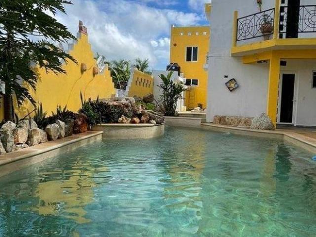 CASA, HOTEL EN VENTA EN IZAMAL YUCATÁN, PUEBLO MÁGICO,IDEAL PARA INVERSIONISTAS