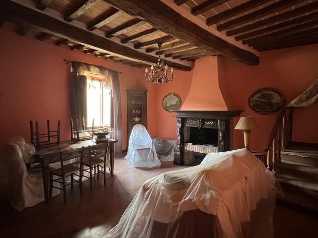 Appartamento in vendita a Cetona, Toscana