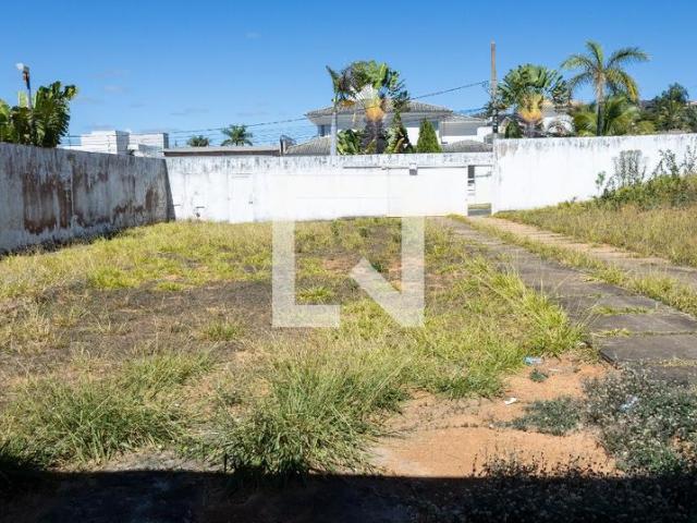 Casa aluguel em Região Geográfica Imediata de Montes Claros, Montes Claros