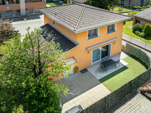 Haus kaufen in Biasca, Tessin