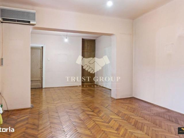 Casă vânzări în Romani