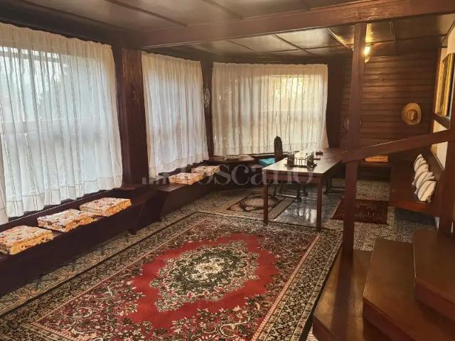 Villa Indipendente in affitto a Roncate, Como