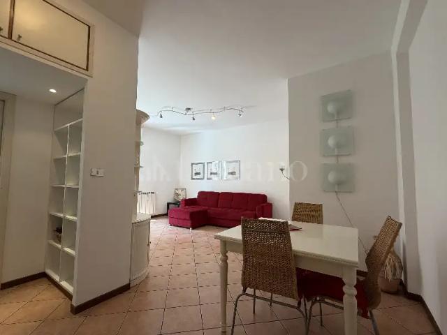 Villa Indipendente in affitto a Vanzaghello, Milano
