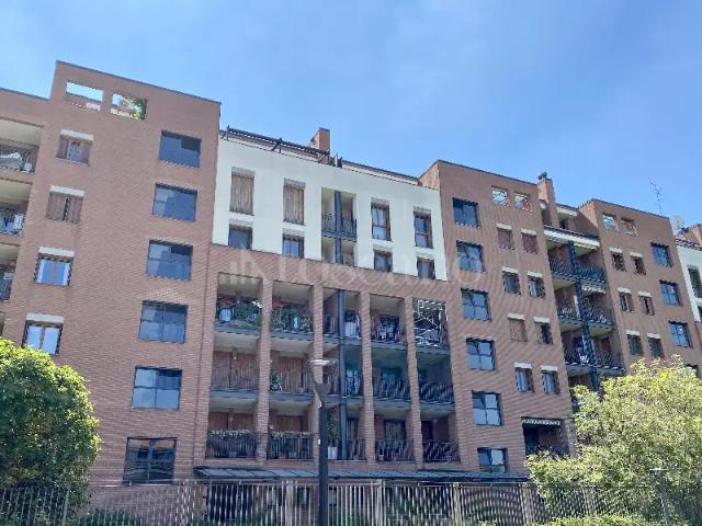 Villa Indipendente in affitto a Navigli, Milano