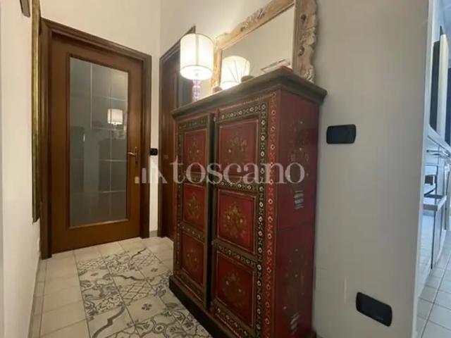 Villa Indipendente in affitto a Lorenteggio, Milano