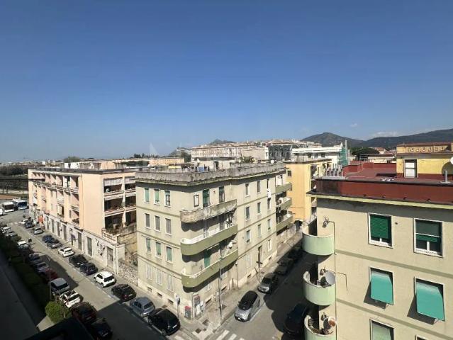 Appartamento in affitto a Centro Storico, Caserta