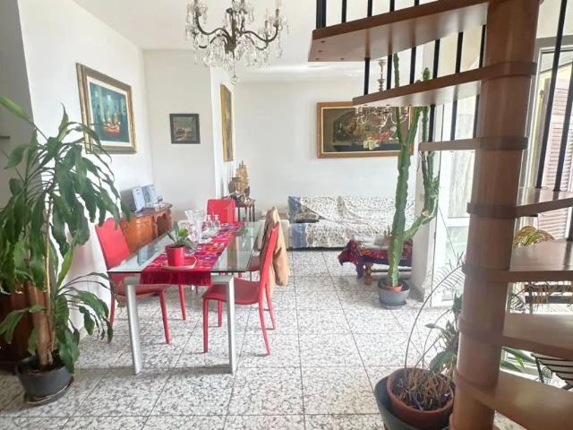 Appartamento in affitto a Levante, Serra Riccò