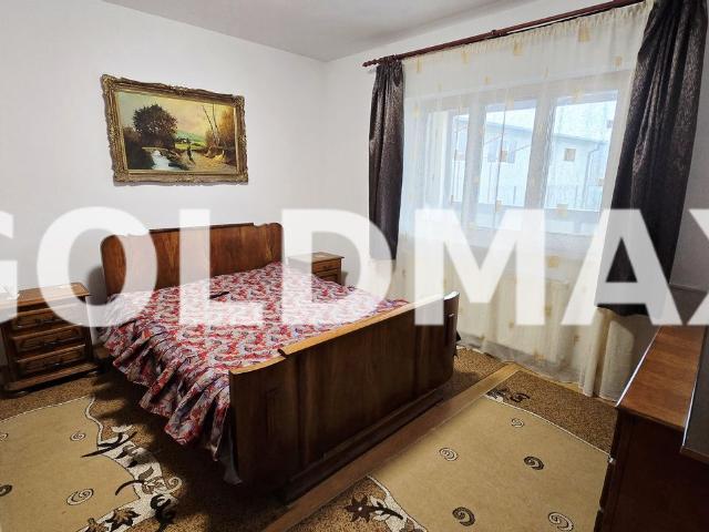 Casă vânzări