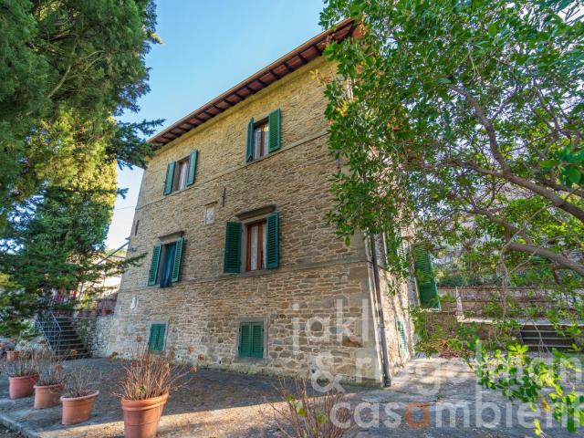 Casa in vendita a Chitignano, Arezzo