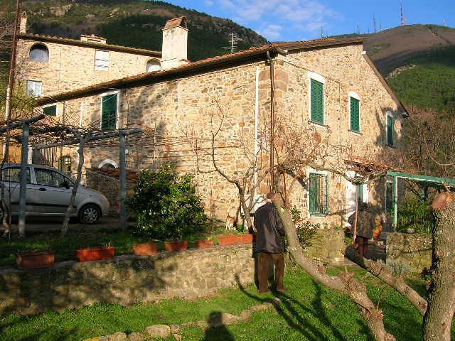 Casa in vendita a Calci, Toscana
