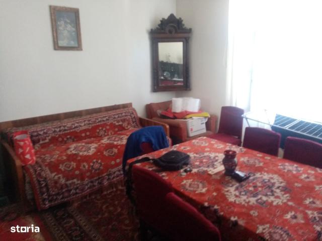 Casă vânzări în Pucioasa