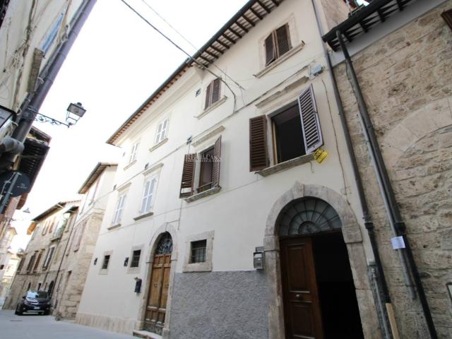 Villa Indipendente in vendita a Marche, Ascoli Piceno