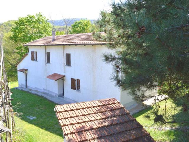 Villa Indipendente in vendita a Dego, Liguria