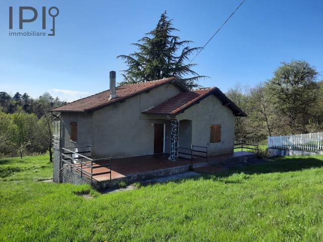 Villa Indipendente in vendita a Giusvalla, Liguria