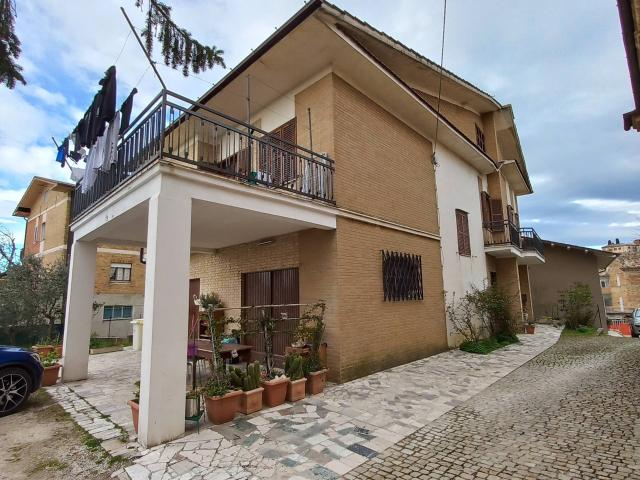 Villa Indipendente in vendita a Marche, Fermo