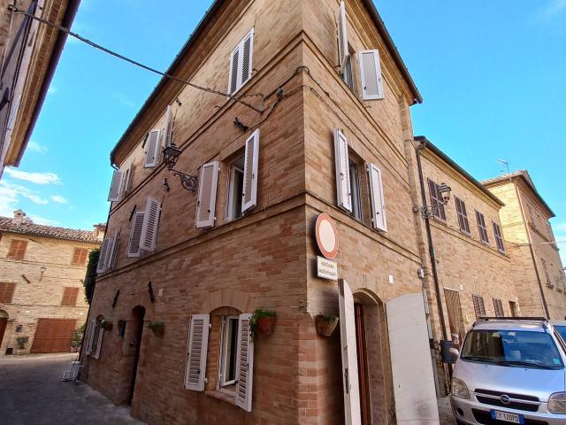 Villa Indipendente in vendita a Marche, Fermo