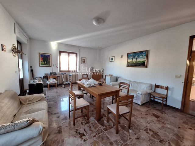 Villa Indipendente in vendita a Marche, Ascoli Piceno
