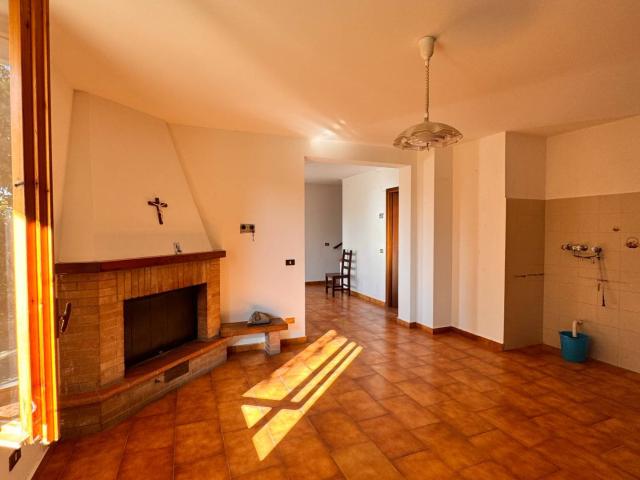Villa Indipendente in vendita a Marche, Fermo