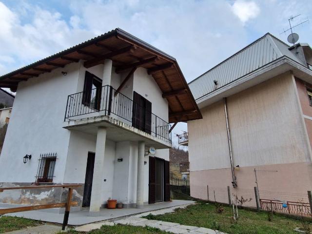 Villa Indipendente in vendita a Piemonte, Cuneo