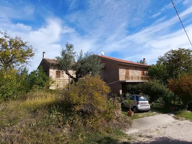 Villa Indipendente in vendita a Marche, Fermo