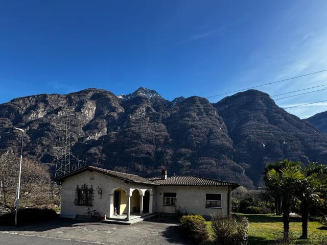 Haus kaufen in Iragna, Tessin