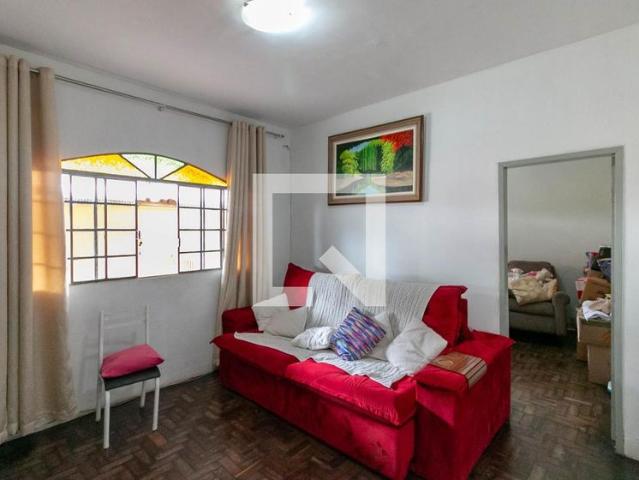Casa aluguel em Região Geográfica Imediata de Belo Horizonte, Região Metropolitana de Belo Horizonte