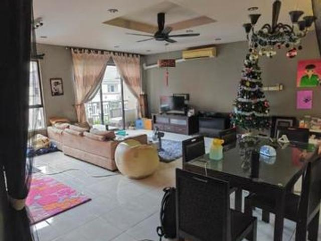 Condominium for sale in Petaling, Damansara Damai