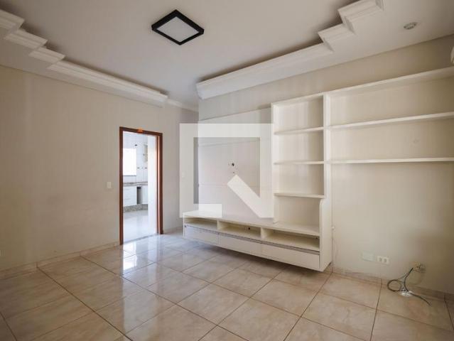 Casa aluguel em Região Imediata de Taubaté-Pindamonhangaba, Região Metropolitana do Vale do Paraíba e Litoral Norte