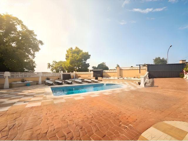 Casa en venta en Lloret Residencial, la Selva