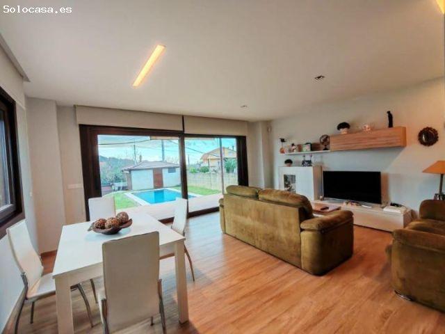 Casa en venta en Beade, Vigo