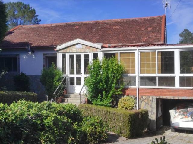 Casa en venta en Cartelle, Terra da Celanova