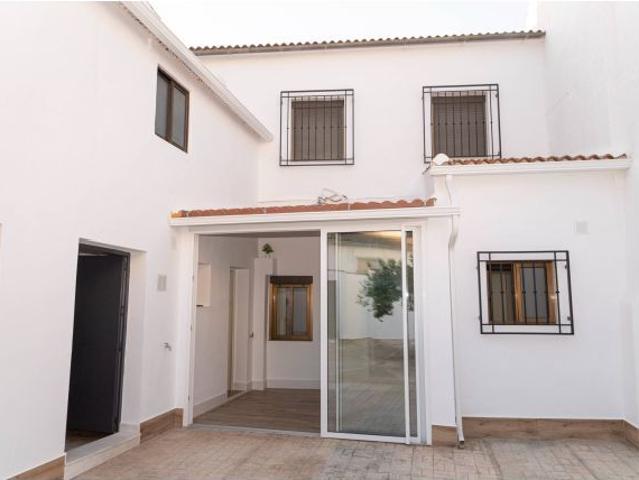 Casa en venta en Antequera, Andalucía