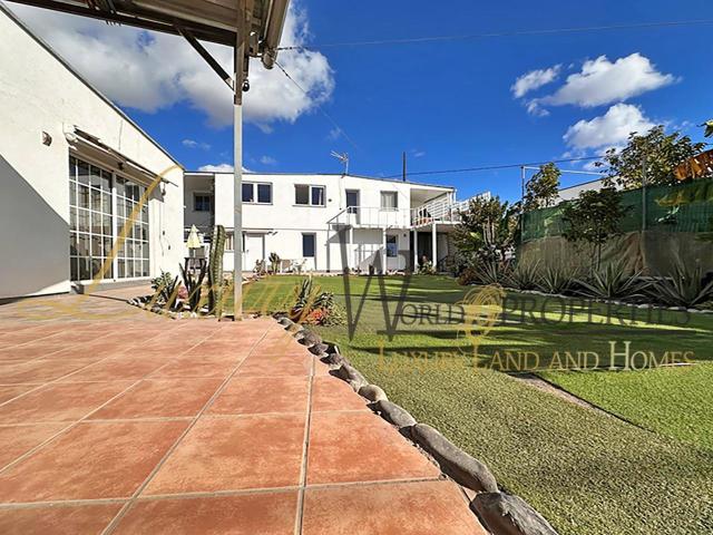 Chalet en venta en El Bebedero, Arona