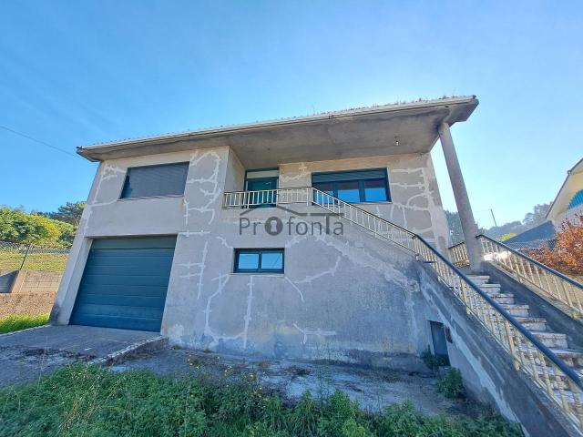 Casa en venta en A Torre Vella, Arteixo