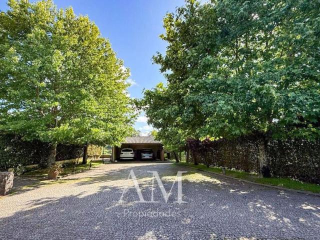 Chalet en venta en Zamáns, Vigo