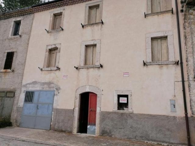 Villa Indipendente in vendita a Ateleta, Abruzzo